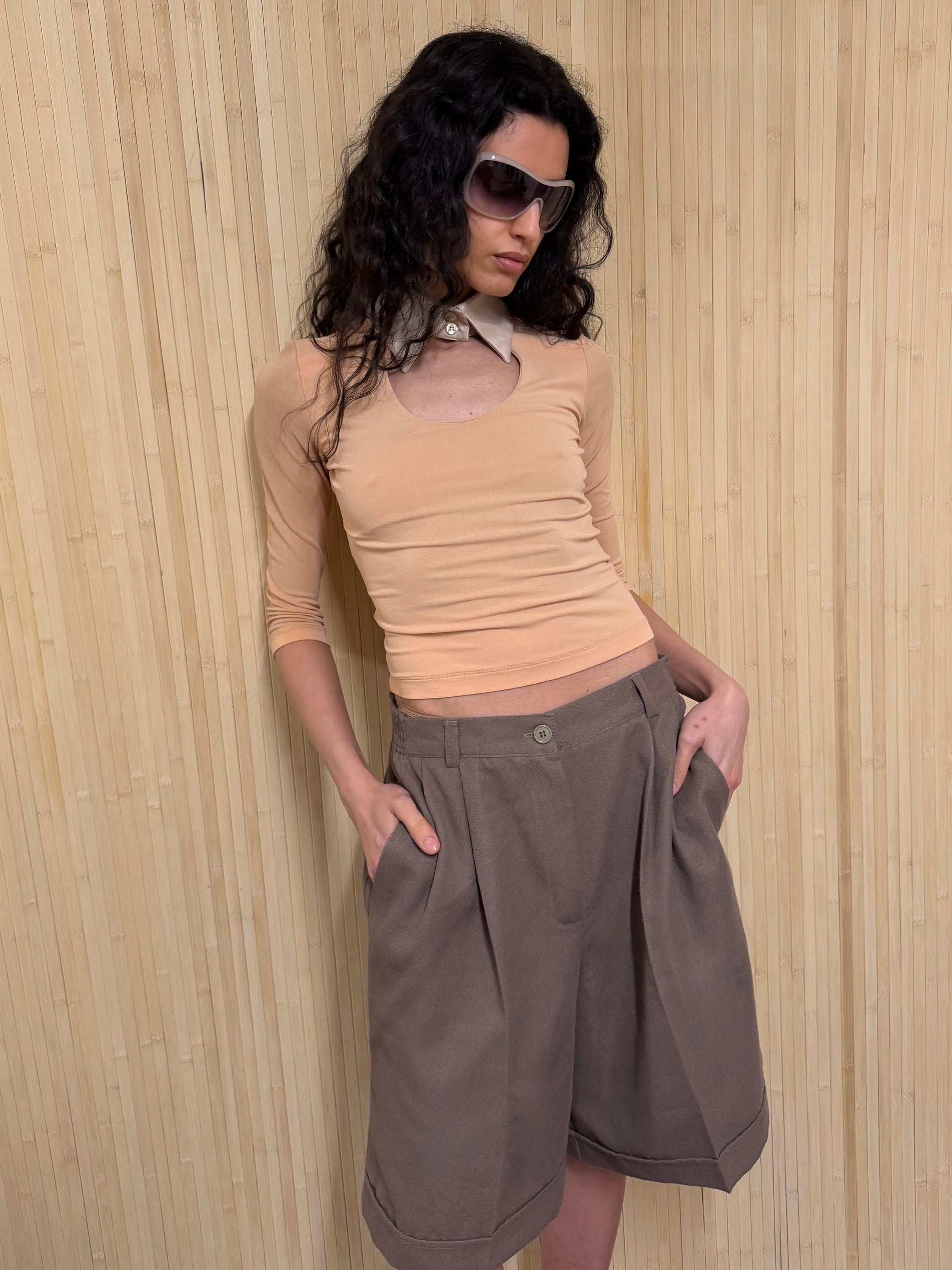 Dove grey bermudas