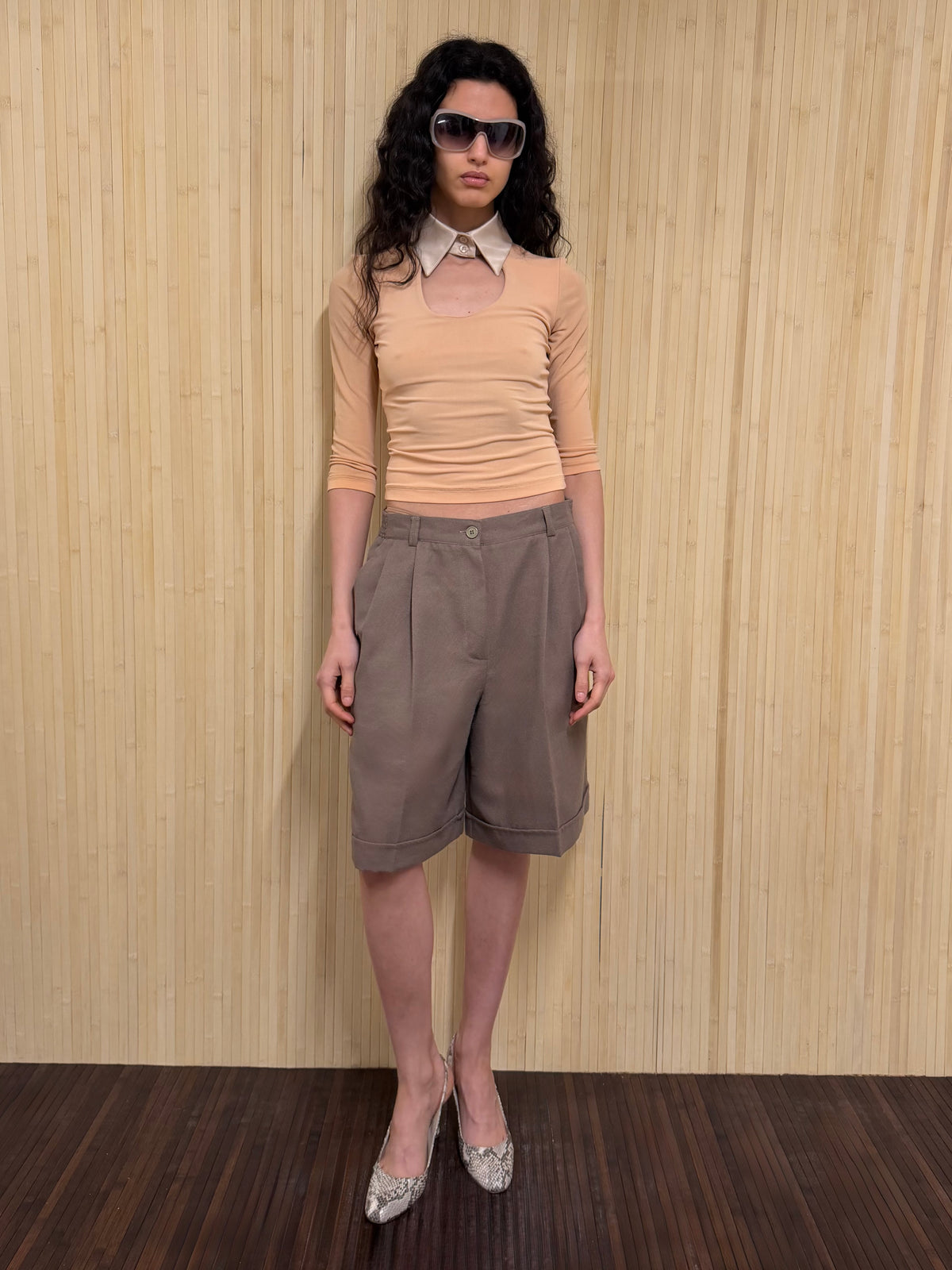 Dove grey bermudas