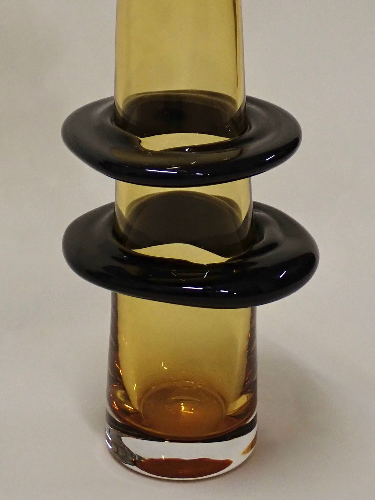 Orbit murano vase