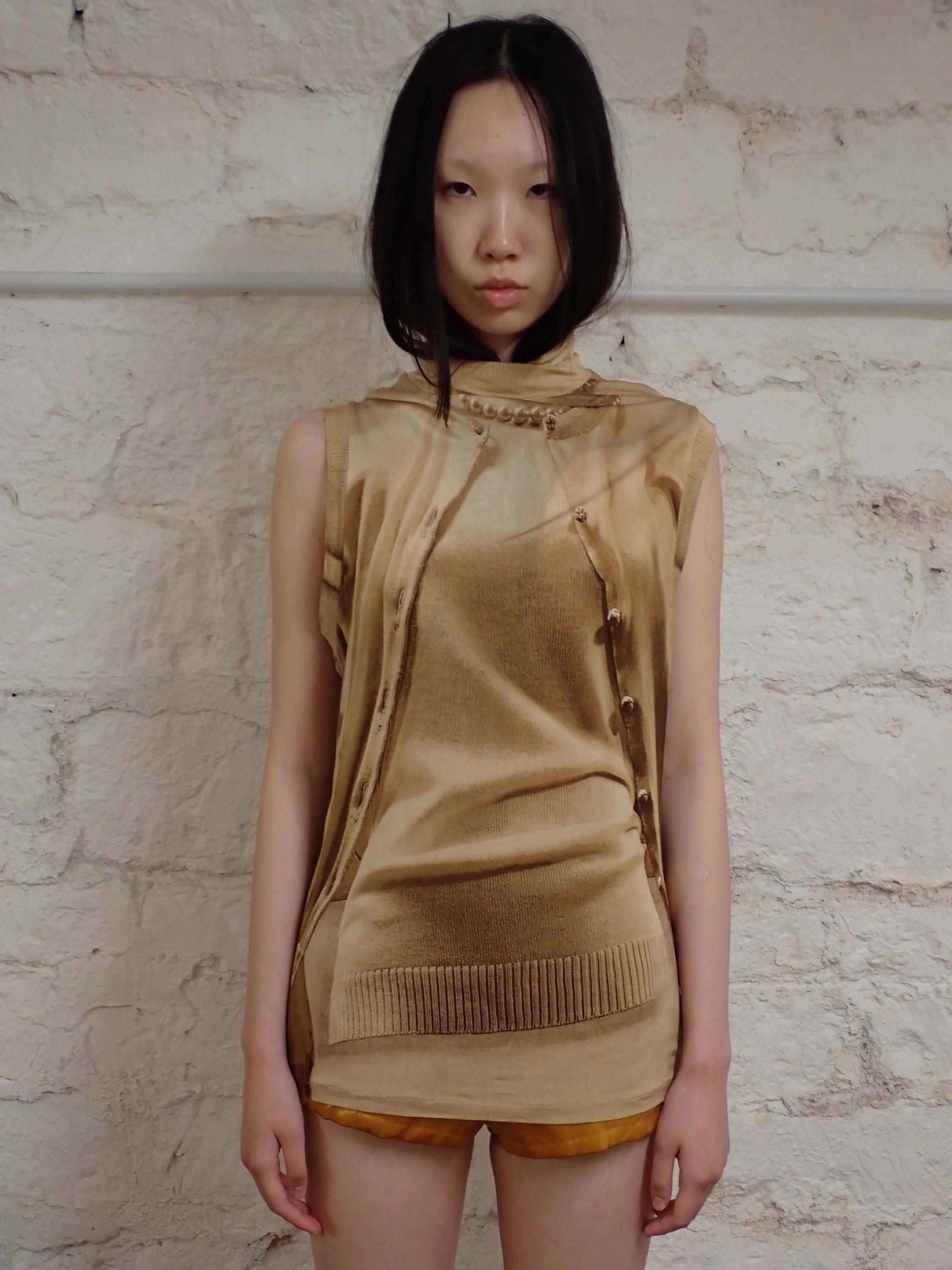 Trompe-l&#39;œil golden top