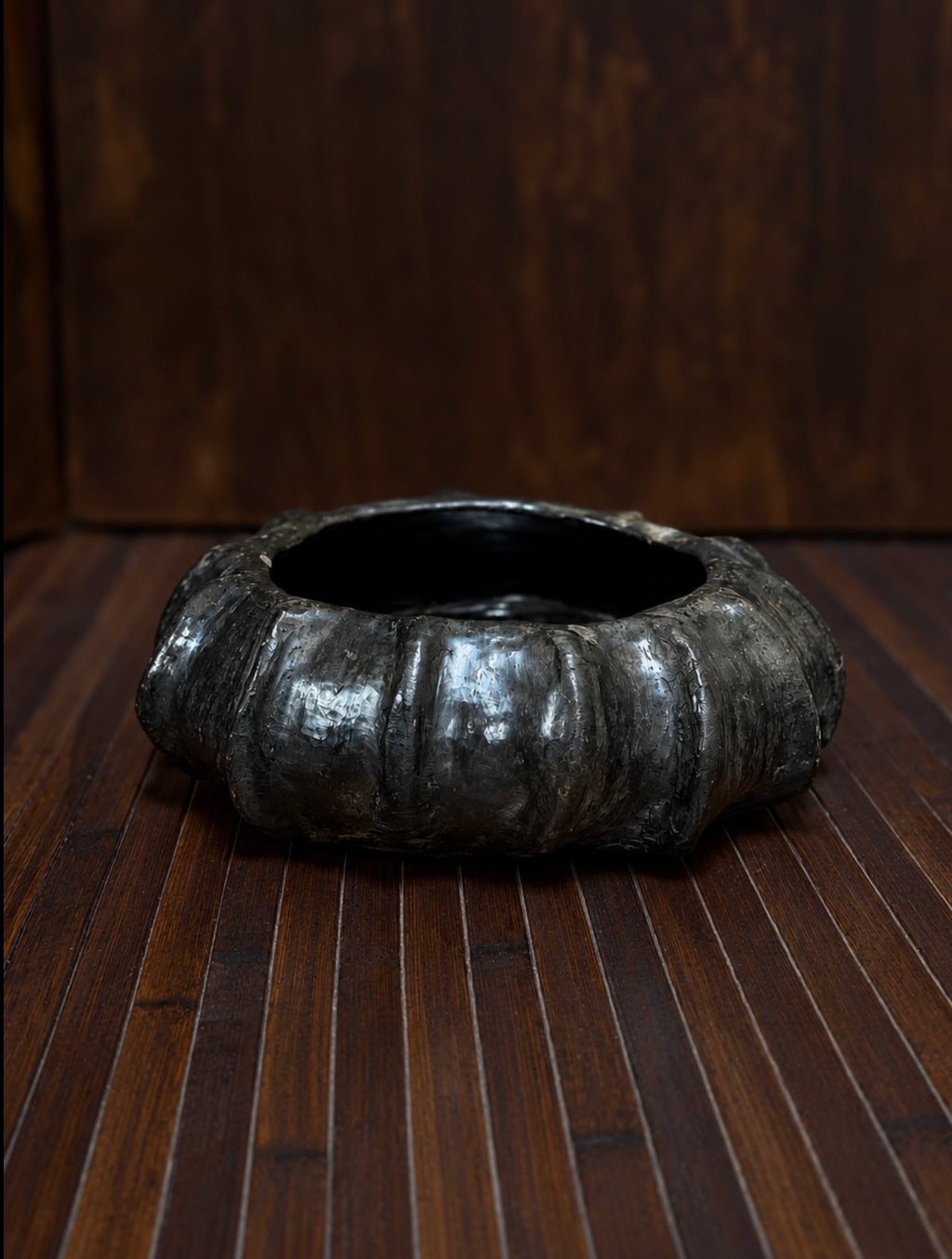 Handcrafted Sejnane Charcoal Bowl