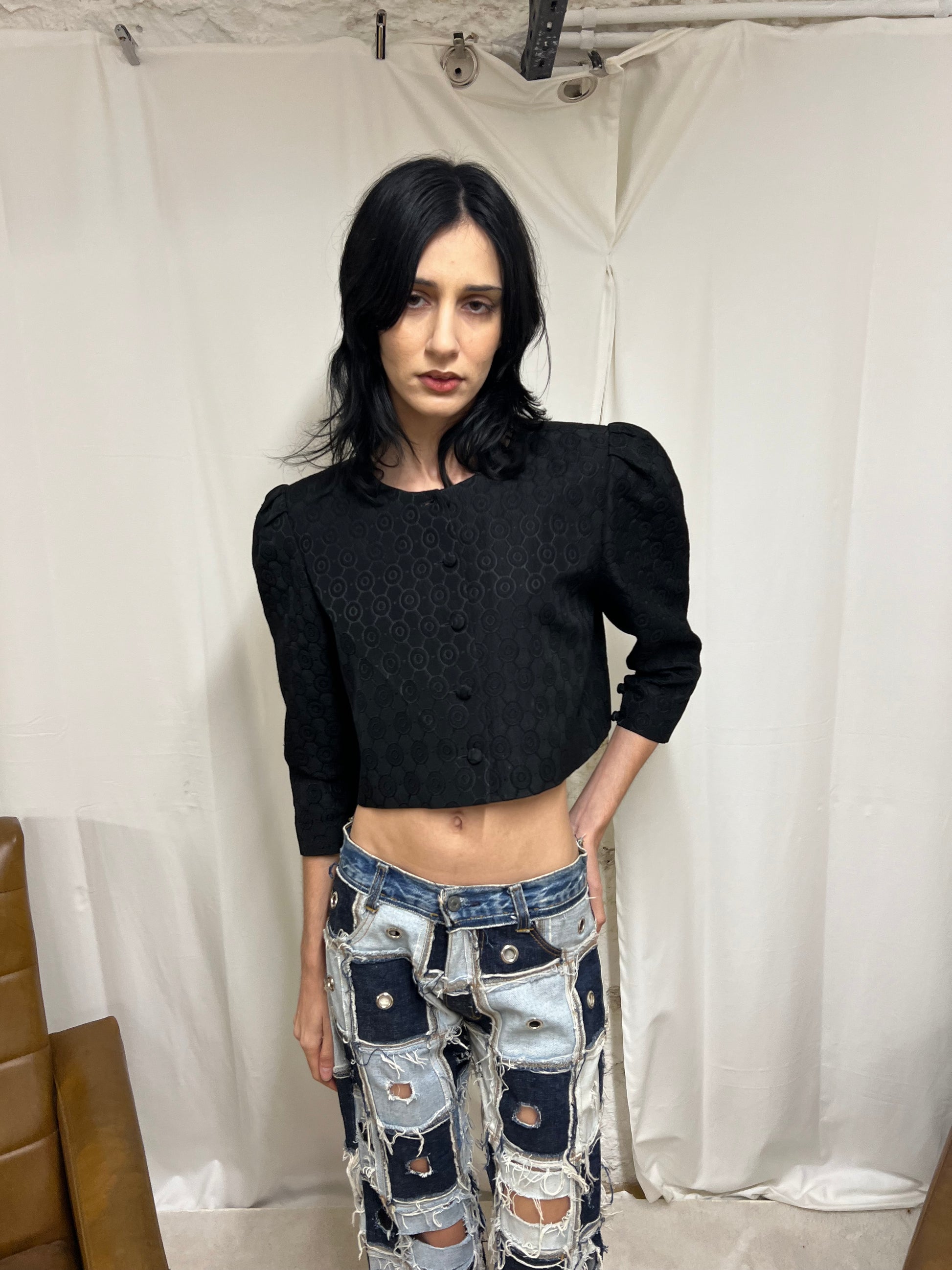 Cropped black jacket