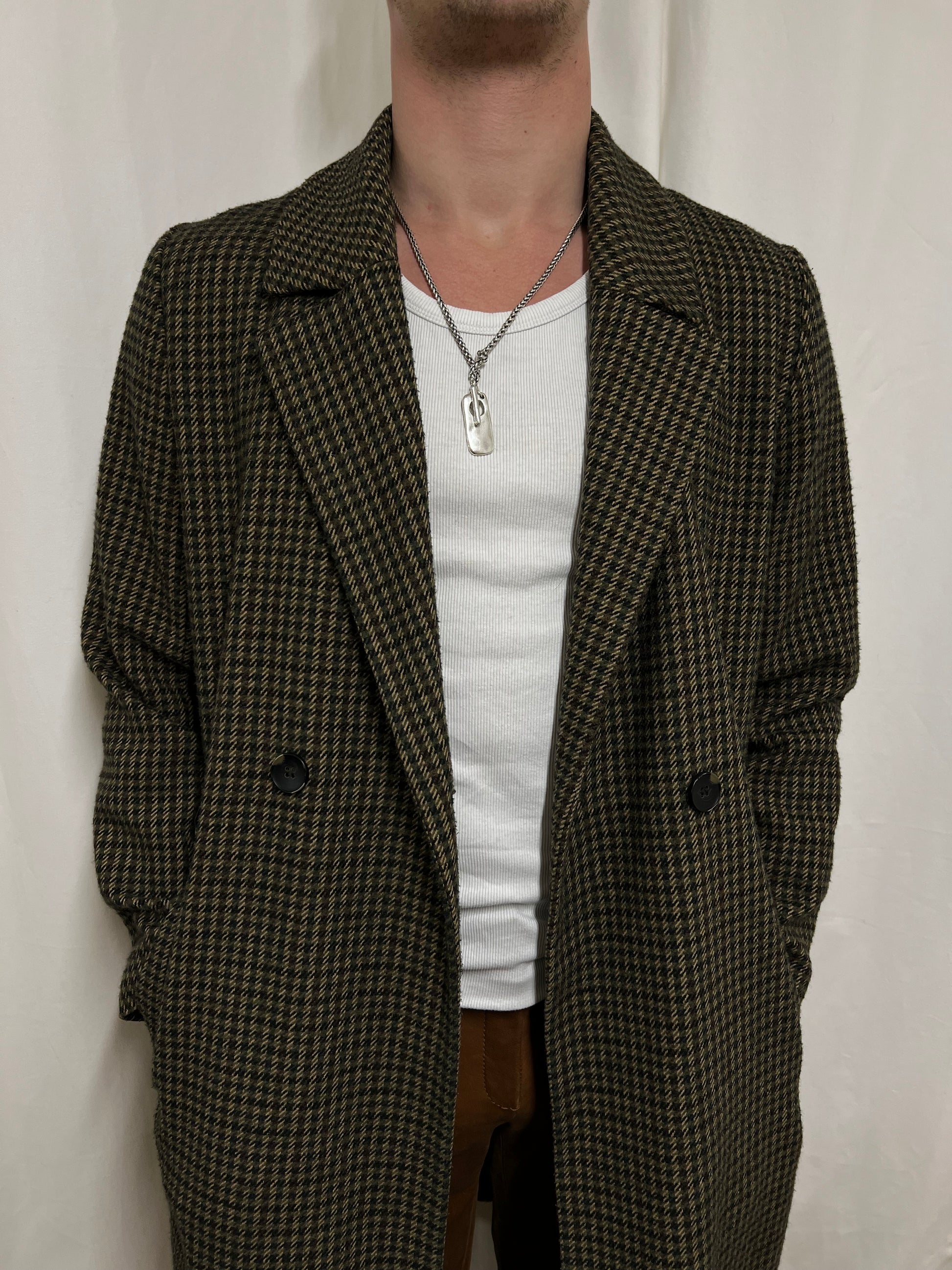 Pied de poule coat