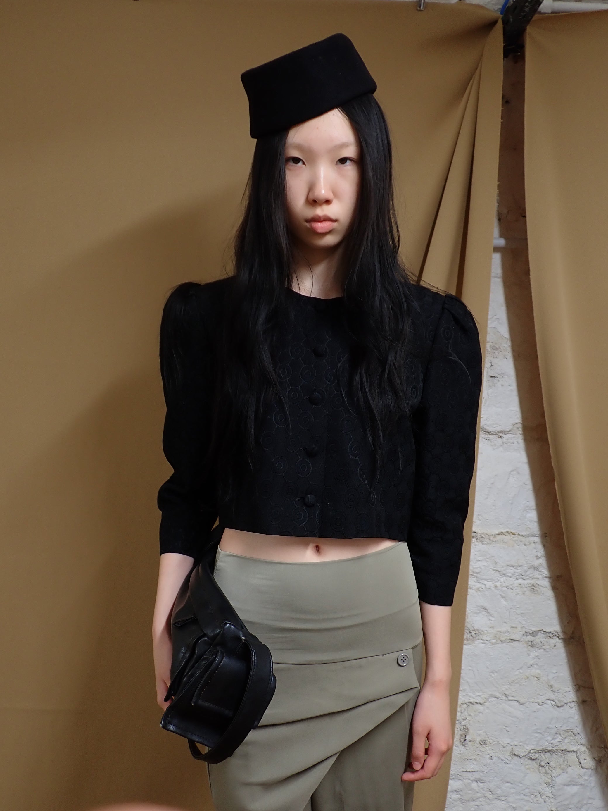 Cropped black jacket