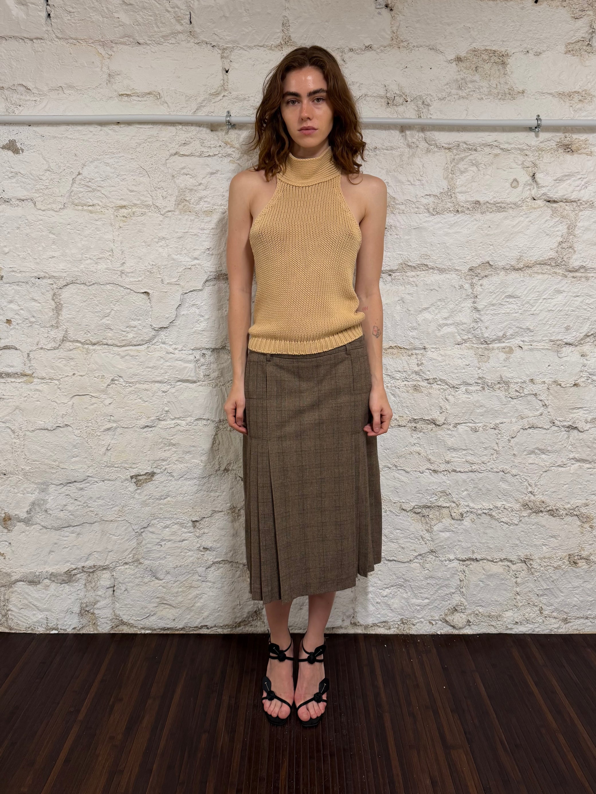 Halter neck knit top