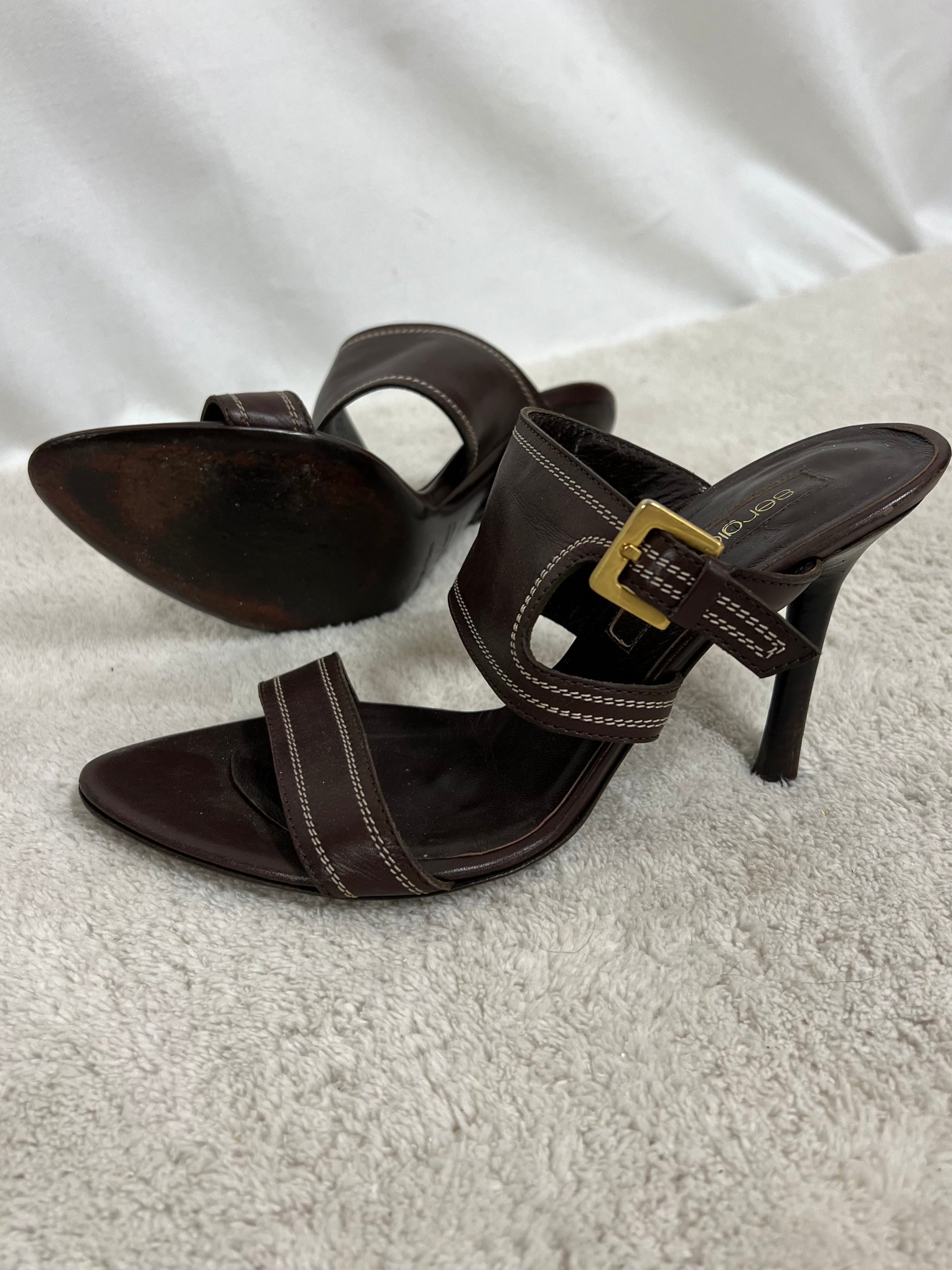 Heeled sandals