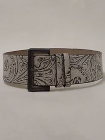 Engraved belt