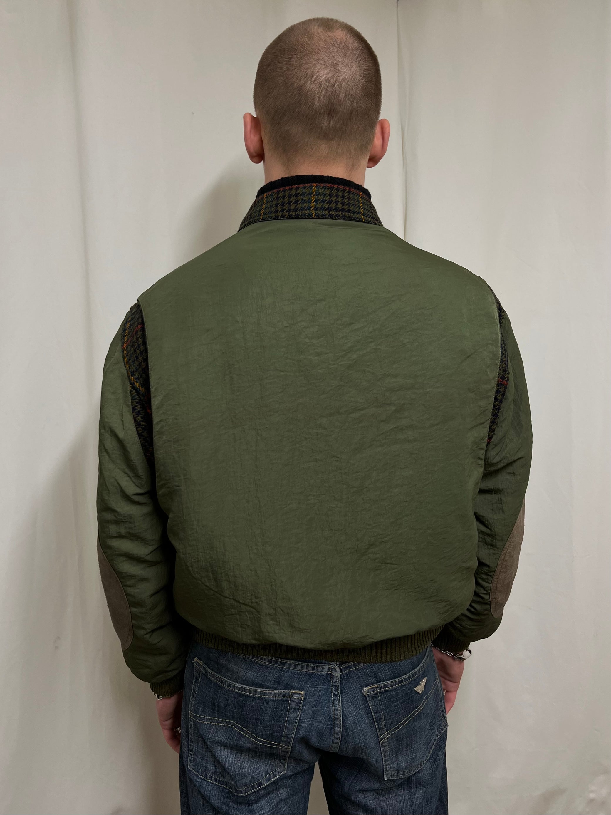 Hunting bomber