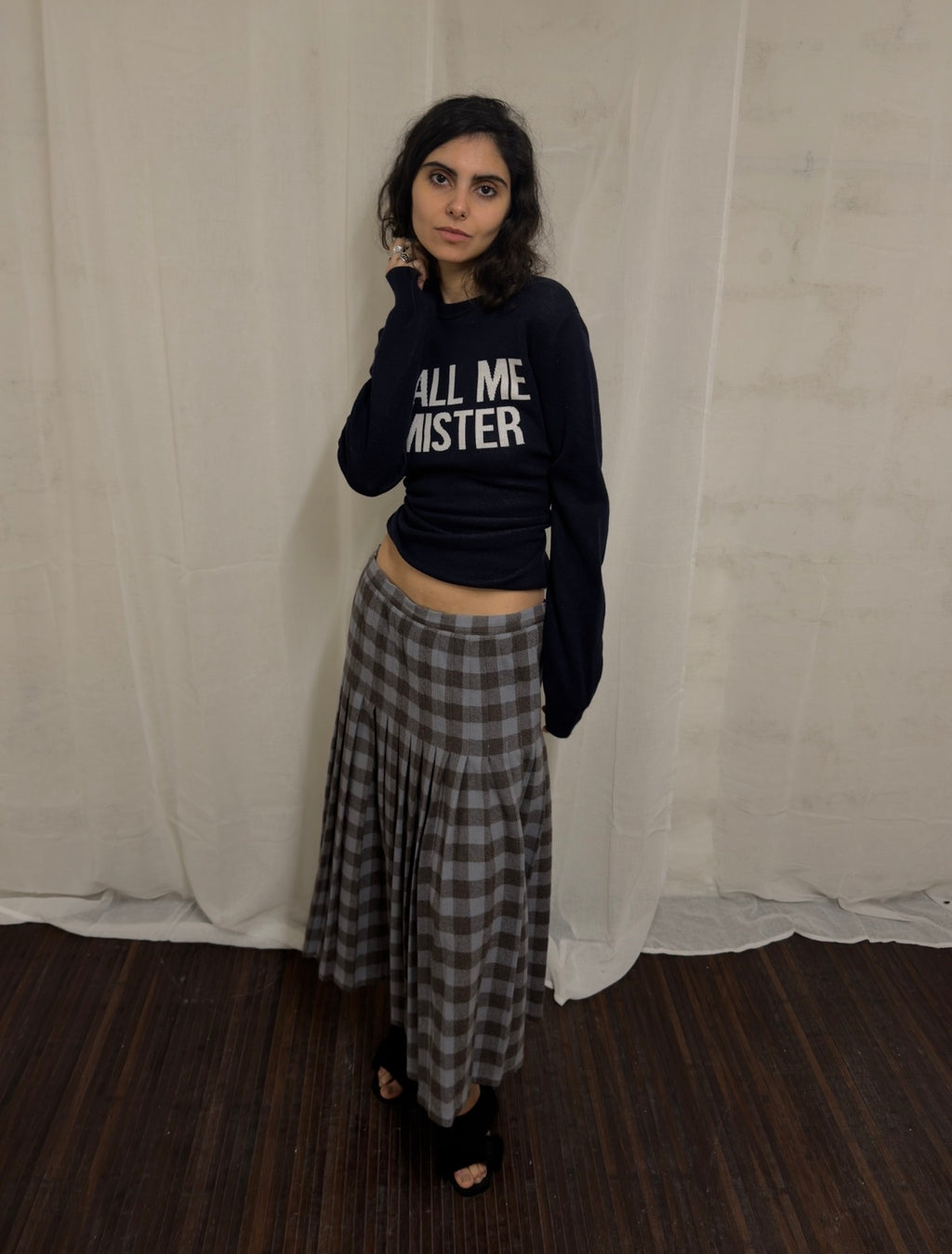 Pleated wool skirt