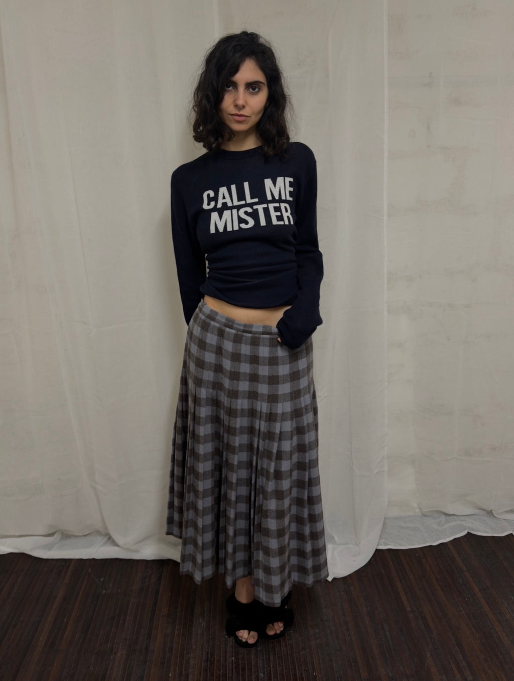 Pleated wool skirt