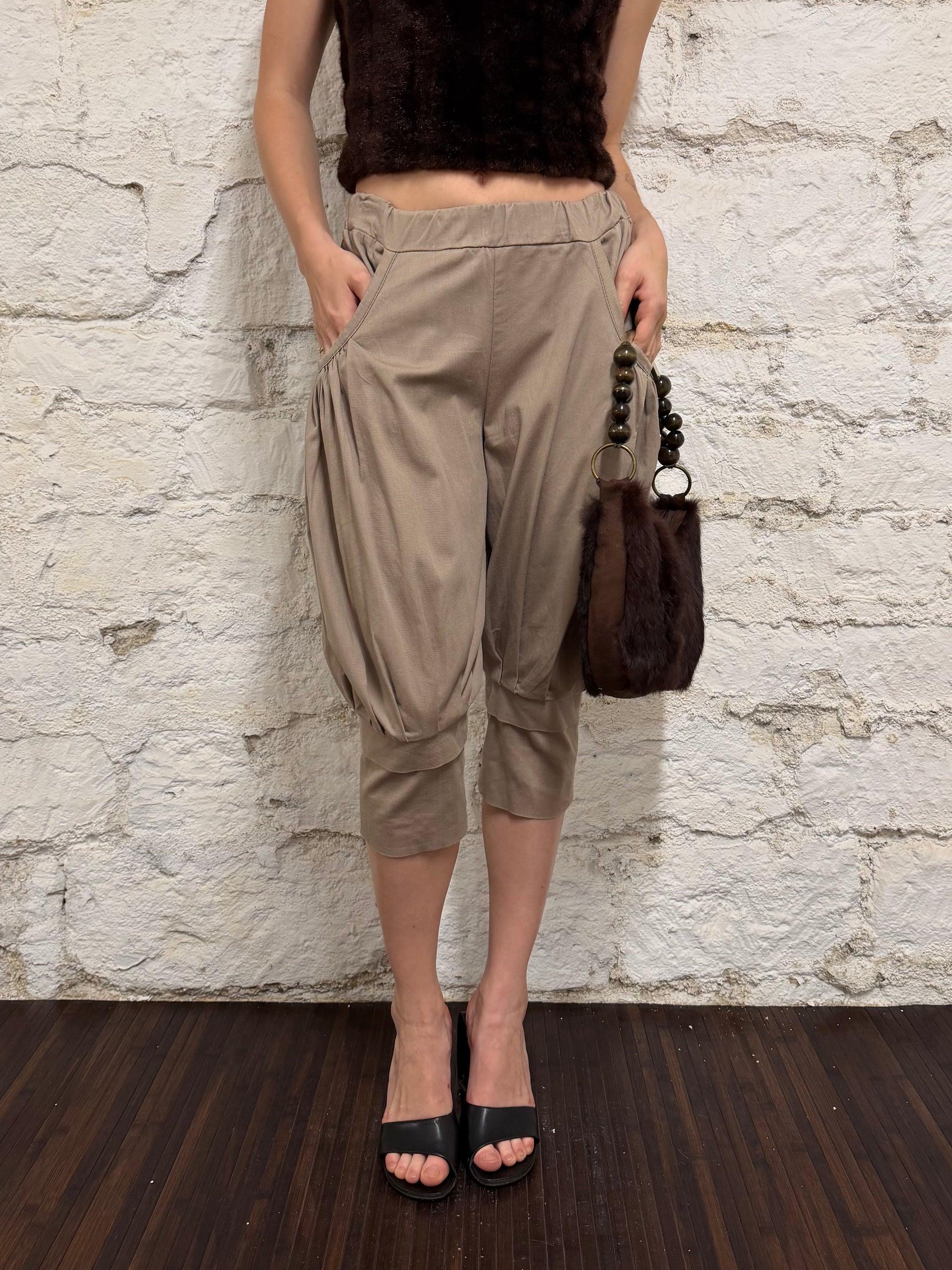 Balloon capris