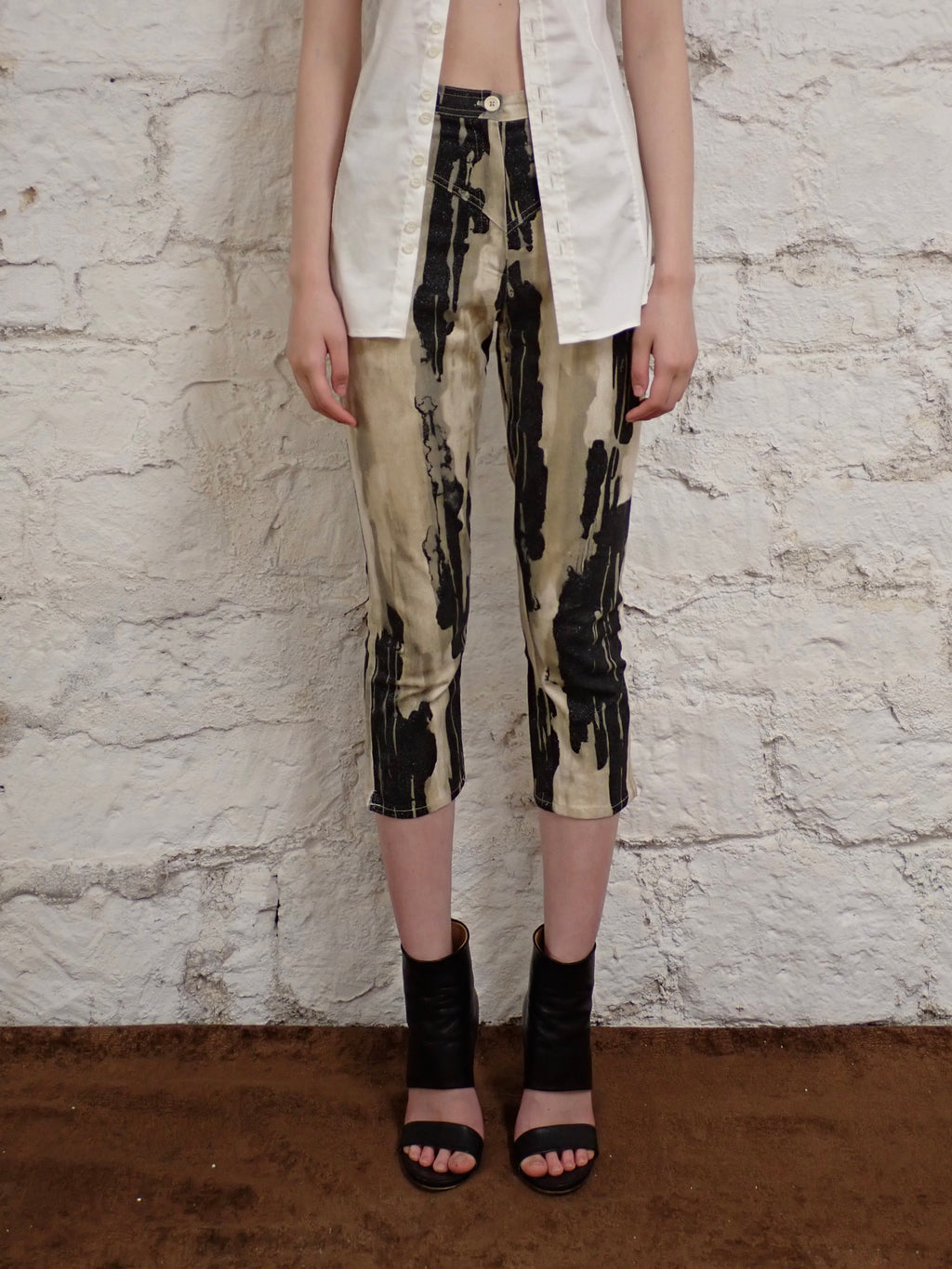 Golden capri pants