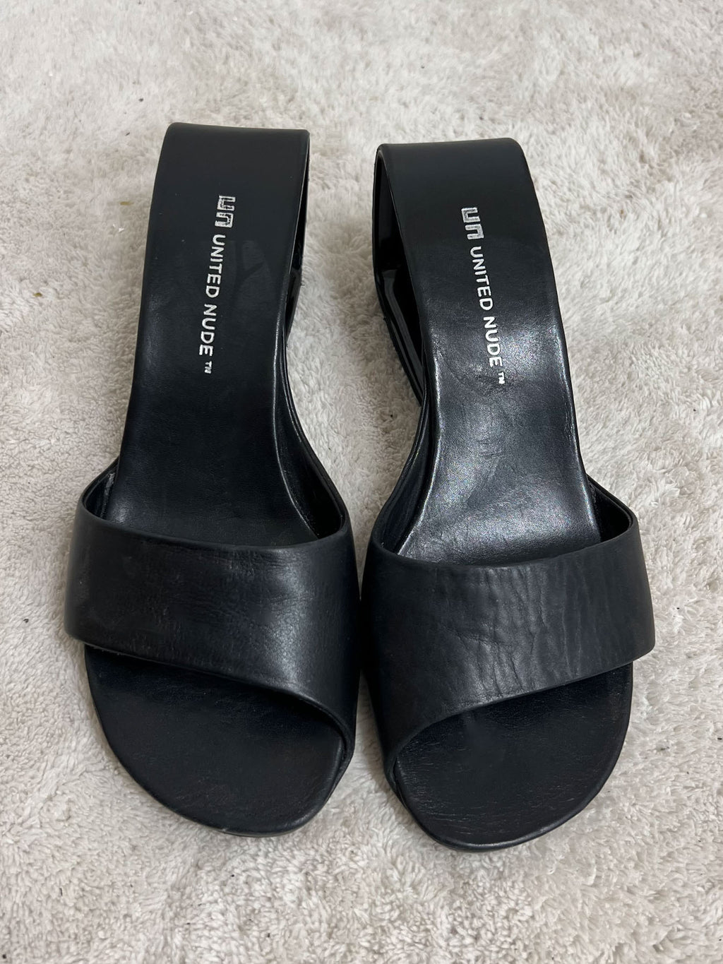 Open wedges