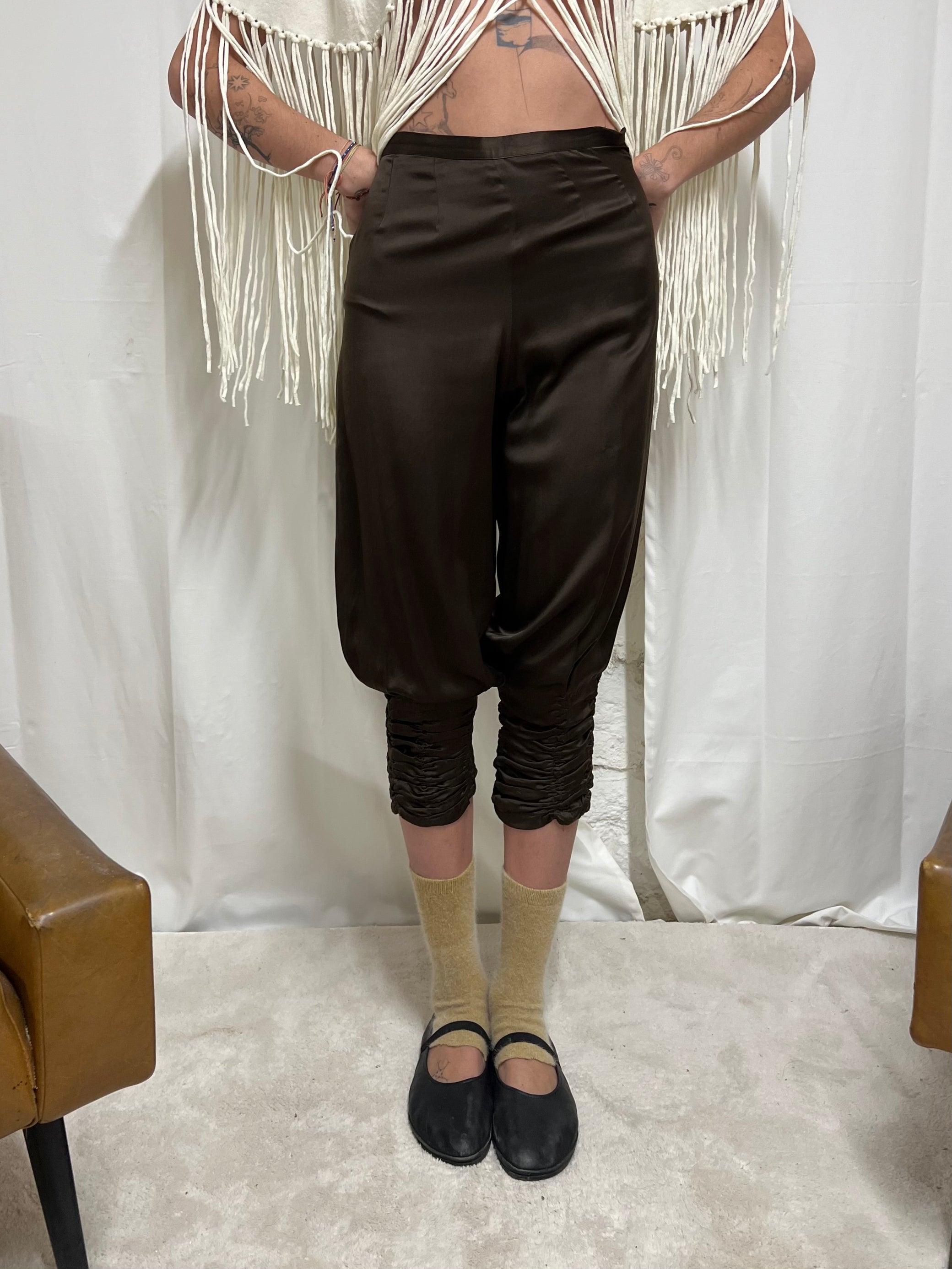 Baloon satin capri pants