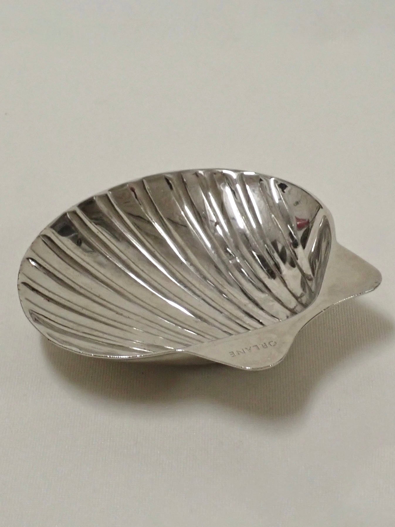 Silver shell